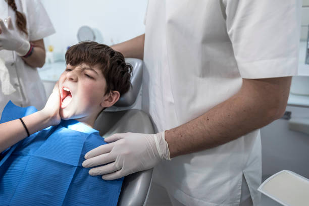 Best Emergency Treatment for Toothache in Armada, MI